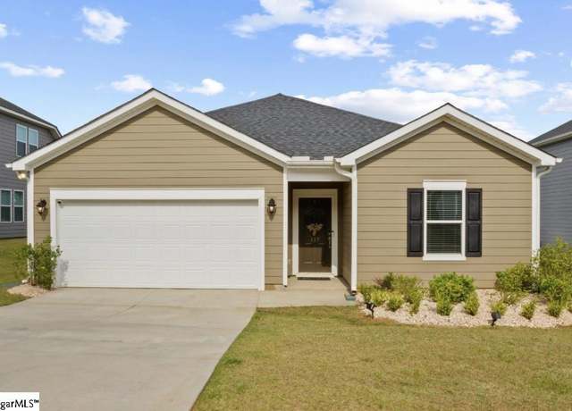 Property at 117 Hazelcroft Dr, Fountain Inn, SC 29644, 4 beds, 2 baths