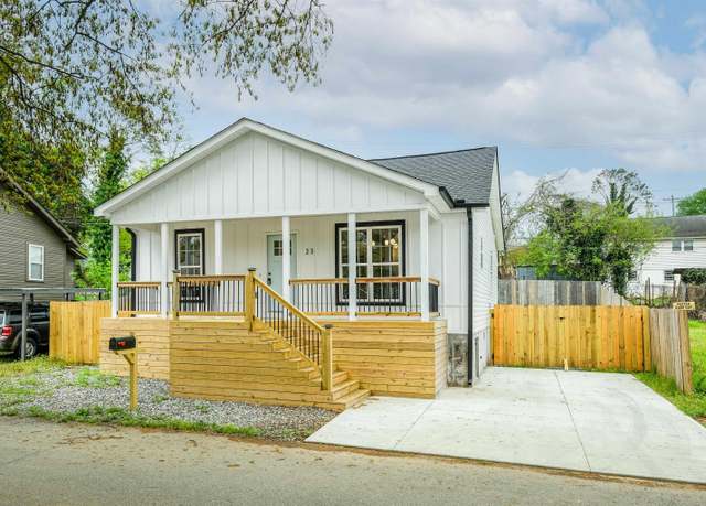 Property at 23 Ross St, Greenville, SC 29611, 3 beds, 2 baths