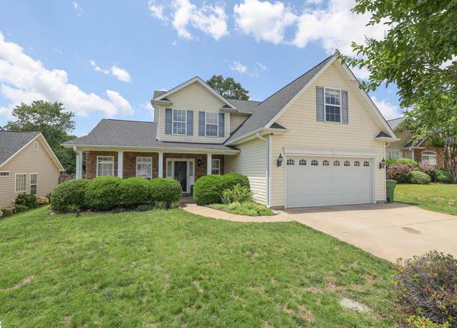 Property at 204 Silver Run Ln, Greenville, SC 29607, 4 beds, 2.5 baths