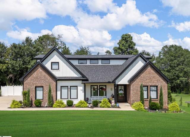 Property at 160 Harkness Ln, Campobello, SC 29322-9522, 4 beds, 3 baths