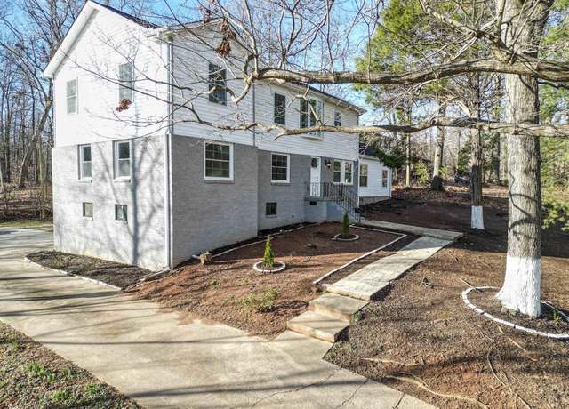 Property at 94 Bruce Rd, Greenville, SC 29605, 5 beds, 4 baths