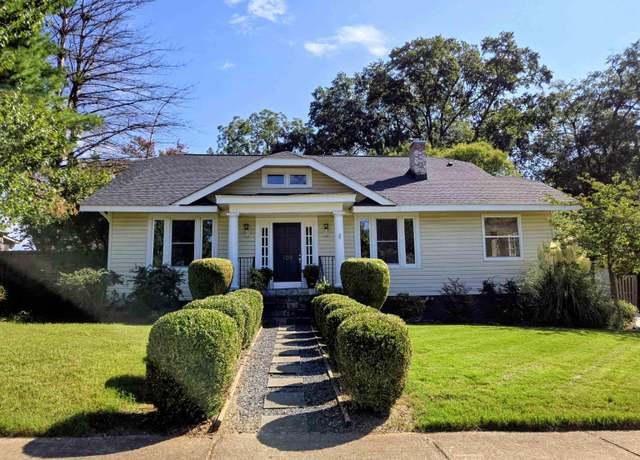 Property at 105 Ladson St, Greenville, SC 29605, 3 beds, 2 baths