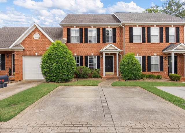 Property at 213 Rexford Dr, Moore, SC 29369, 3 beds, 2.5 baths