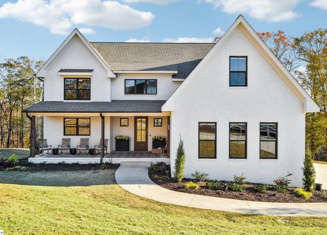 Property at 237 Rockcrest Dr, Taylors, SC 29687, 4 beds, 4 baths