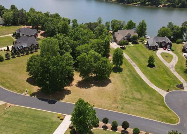 Property at 308 Shoreview Dr, Chesnee, SC 29323