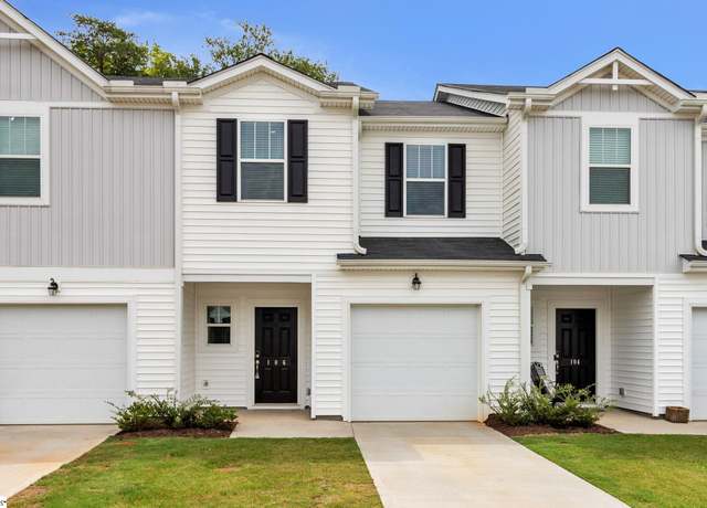 Property at 106 Telford Dr, Greenville, SC 29617, 3 beds, 2.5 baths