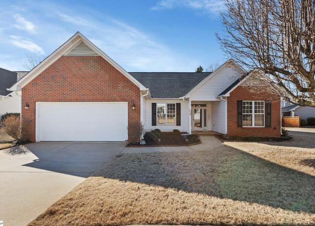 Property at 204 Lexington Place Way, Greenville, SC 29615, 3 beds, 2 baths