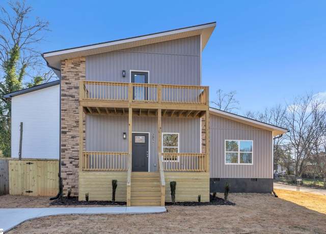 Property at 205A Blackwood St, Greenville, SC 29611, 3 beds, 2.5 baths