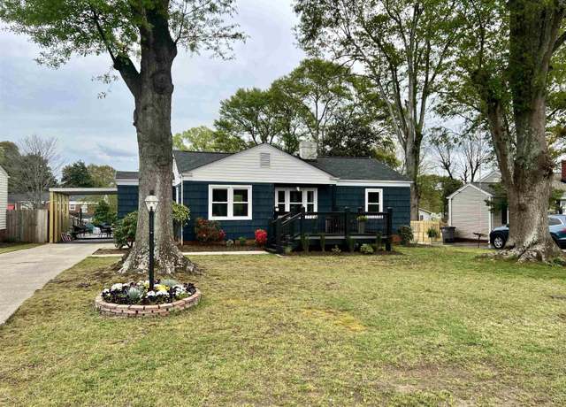 Property at 127 Chipley Ln, Greenville, SC 29605-4504, 3 beds, 1 bath