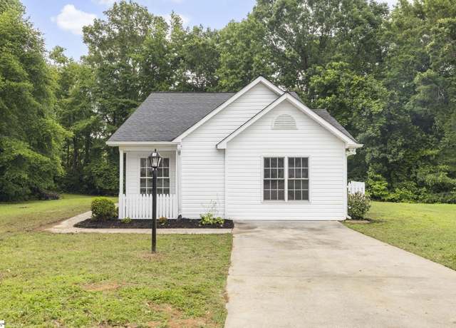 Property at 244 Wildwood Dr, Honea Path, SC 29654, 3 beds, 2 baths