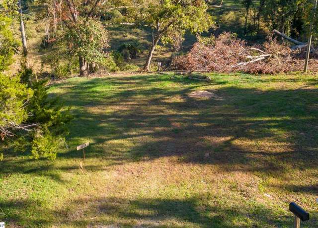 Property at 14 Riley St, Honea Path, SC 29654