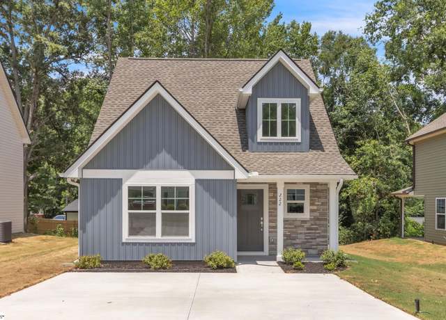 Property at 222 Saluda St, Belton, SC 29627, 3 beds, 2 baths