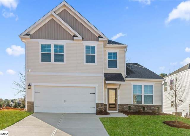 Property at 1320 Skytop Dr, Simpsonville, SC 29680, 4 beds, 3 baths
