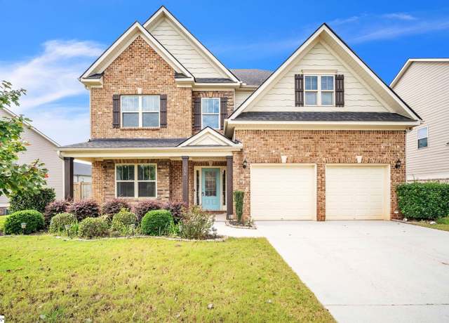 Property at 156 Wild Hickory Cir, Easley, SC 29642, 4 beds, 3.5 baths