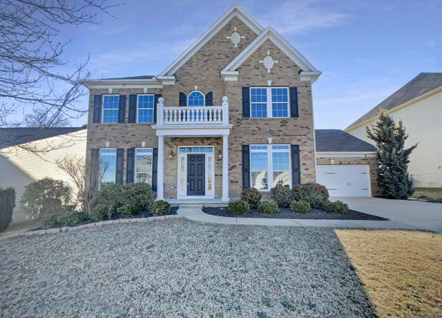 Property at 228 Kelsey Glen Ln, Simpsonville, SC 29681, 5 beds, 3 baths