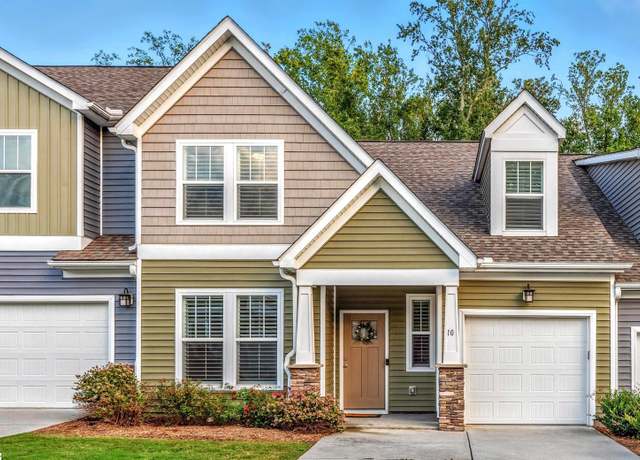 Property at 10 Creekhaven Ln, Taylors, SC 29687, 4 beds, 2.5 baths