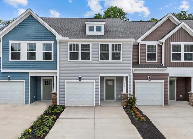 Property at 550 W Norvell Ct, Spartanburg, SC 29307, 3 beds, 2.5 baths