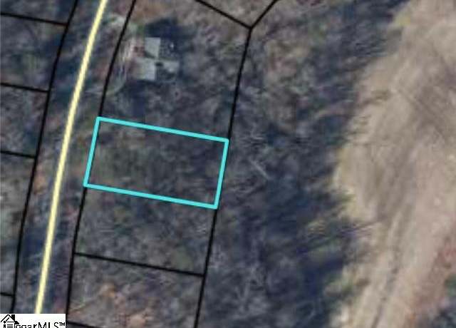 Property at 318 Chickasaw Dr, Westminster, SC 29693