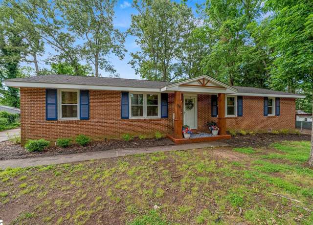 Property at 110 Sycamore Dr, Mauldin, SC 29662, 3 beds, 1.5 baths