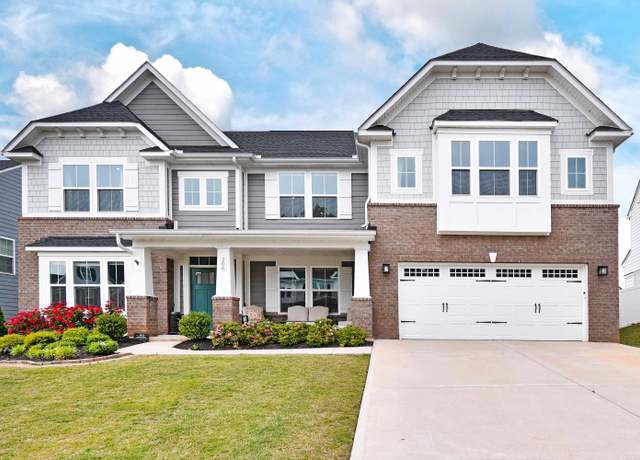Property at 206 Chinook Dr, Greenville, SC 29607, 4 beds, 3.5 baths