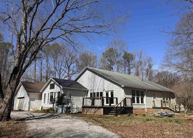 Property at 7443 Lisbon Rd, Mountville, SC 29370, 2 beds, 2 baths