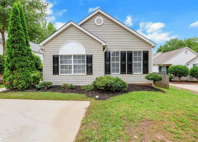 Property at 21 Lantern Ln, Greer, SC 29651, 3 beds, 2 baths