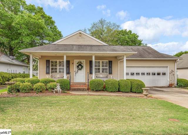 Property at 4 Anniston Way, Greenville, SC 29617, 2 beds, 2 baths