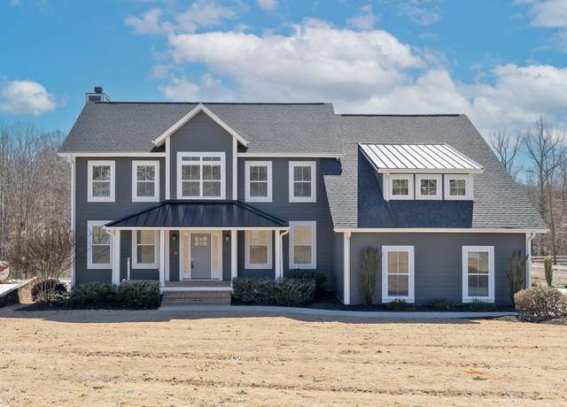 Property at 112 Nokota Dr, Pelzer, SC 29669, 5 beds, 3.5 baths