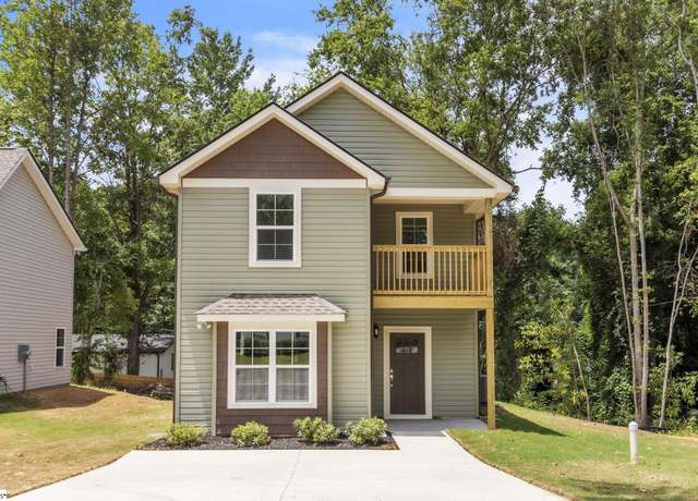 Property at 224 Saluda St, Belton, SC 29627, 3 beds, 2.5 baths