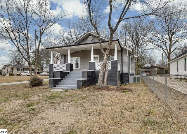 Property at 310 Powell St, Easley, SC 29640, 3 beds, 2 baths