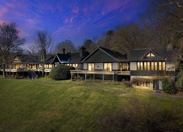 Property at 110 Huckleberry Rdg, Greenville, SC 29609, 5 beds, 7 baths