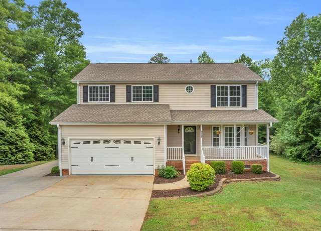 Property at 723 Timberwood Rdg, Greer, SC 29651, 4 beds, 2.5 baths