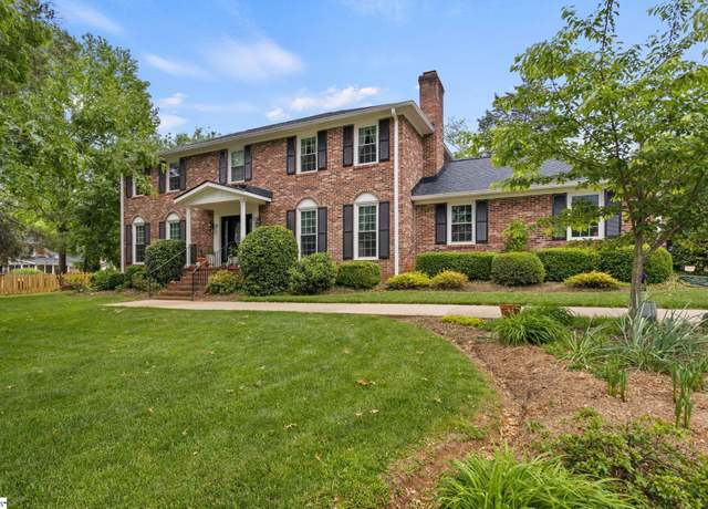 Property at 112 Woodhill Ln, Simpsonville, SC 29681-4726, 4 beds, 3.5 baths