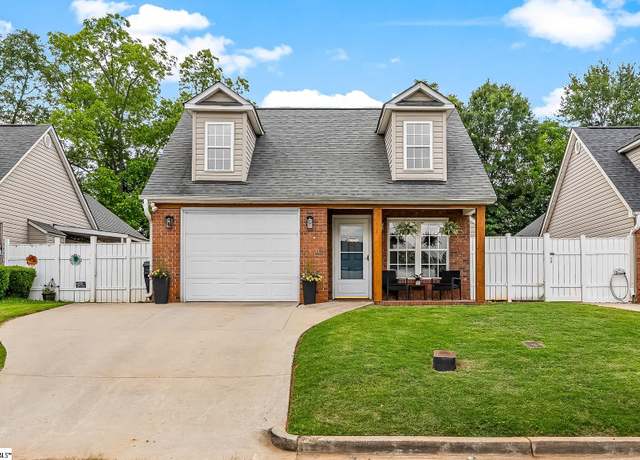 Property at 120 Midtown Sq, Anderson, SC 29621, 3 beds, 2 baths