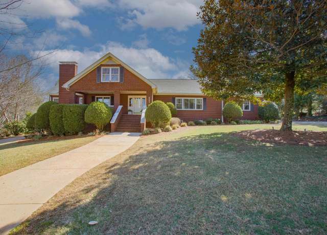 Property at 1510 N Main St, Greenville, SC 29609, 4 beds, 5.5 baths