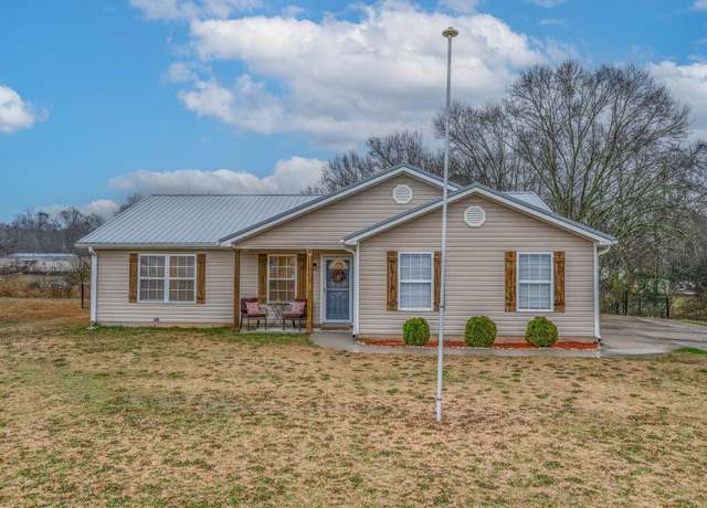 Property at 119 Chicoma Dr, Townville, SC 29689, 3 beds, 2 baths