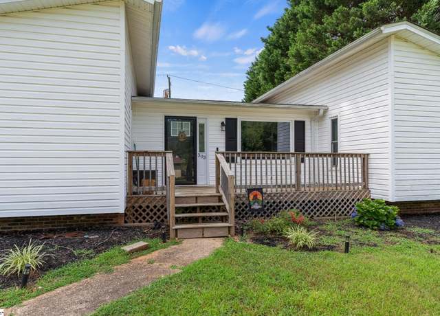 Property at 303 Sharon Ln, Easley, SC 29640, 3 beds, 2 baths