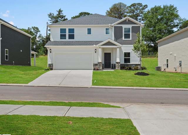 Property at 122 Veracruz Ct, Greenville, SC 29605, 5 beds, 4 baths