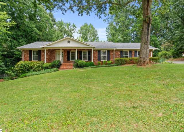Property at 106 Spring Forest Dr, Greenville, SC 29615, 4 beds, 3 baths