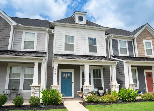 Property at 193 Dalmatian Dr, Spartanburg, SC 29307, 3 beds, 2.5 baths