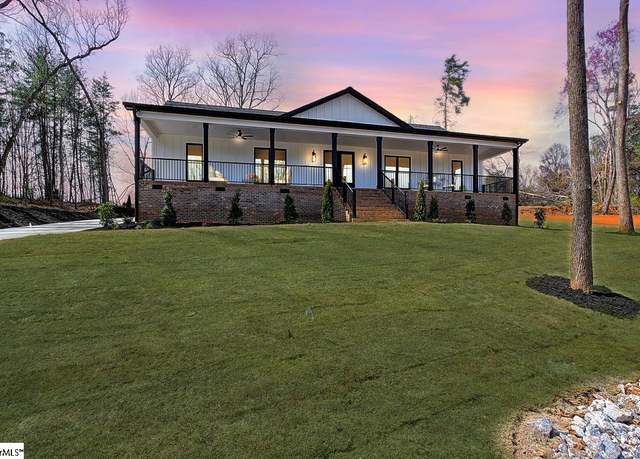 Property at 2371 Tigerville Rd, Travelers Rest, SC 29690, 3 beds, 3.5 baths