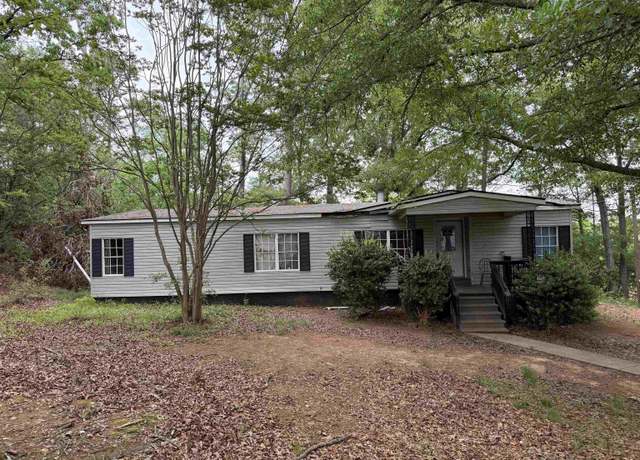 Property at 127 Davis St, Central, SC 29630, 3 beds, 2 baths