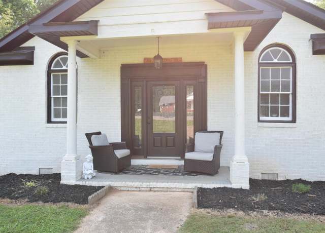 Property at 127 Eastview Rd, Pelzer, SC 29669, 4 beds, 2.5 baths