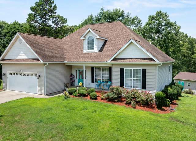 Property at 715 Tudor Ln, Boiling Springs, SC 29316, 3 beds, 2 baths