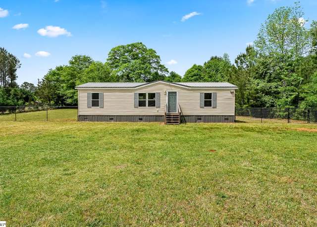 Property at 105 Fant Rd, Belton, SC 29627, 3 beds, 2 baths