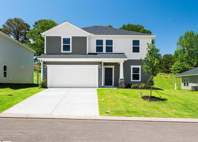 Property at 118 Veracruz Ct, Greenville, SC 29605, 4 beds, 2.5 baths