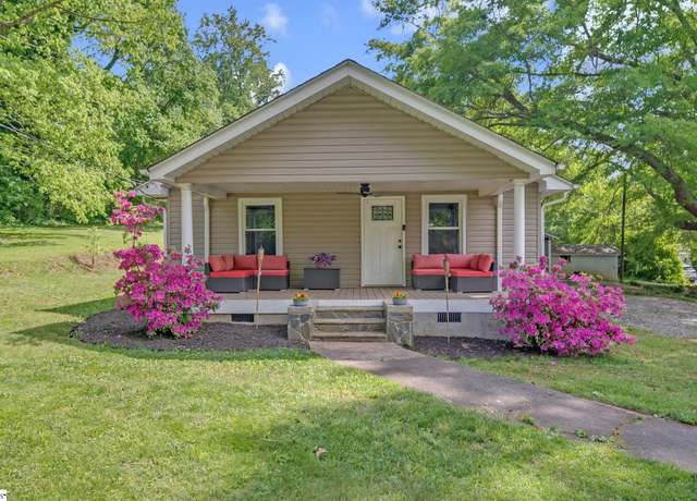 Property at 3507 Geer Hwy, Marietta, SC 29661, 3 beds, 2 baths