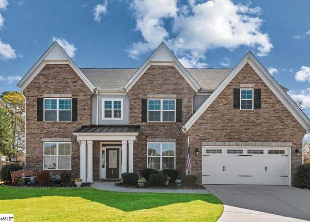 Property at 324 Crestgate Way, Easley, SC 29642, 5 beds, 4.5 baths