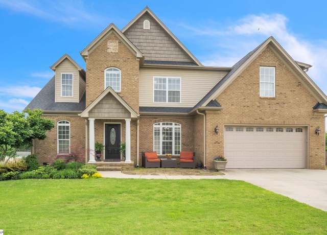Property at 14 Bilbury Way, Travelers Rest, SC 29690, 4 beds, 3.5 baths