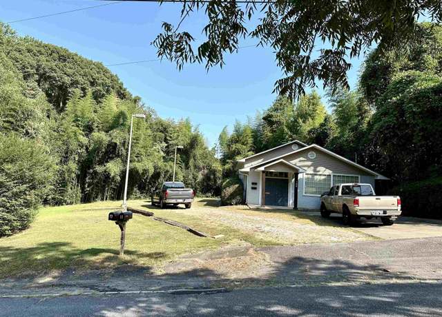 Property at 108 W Baker St, Pickens, SC 29671, 2 beds, 2 baths